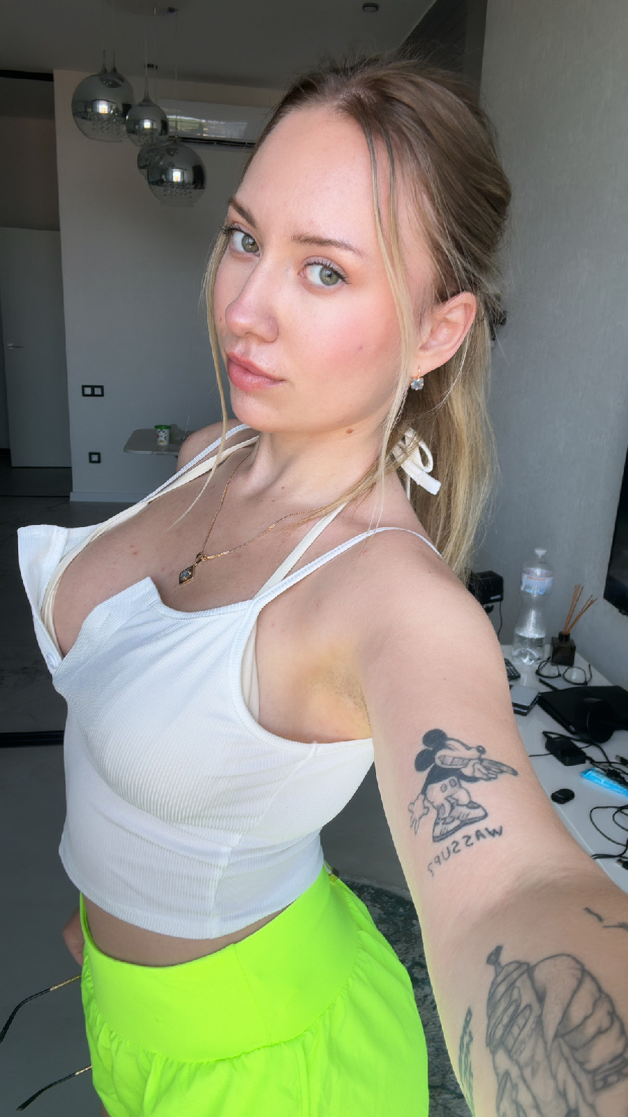 KateV in her underwear in Fortaleza