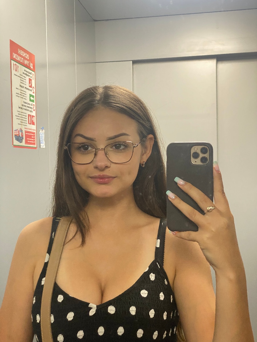 Sexy model Stacy in Fortaleza